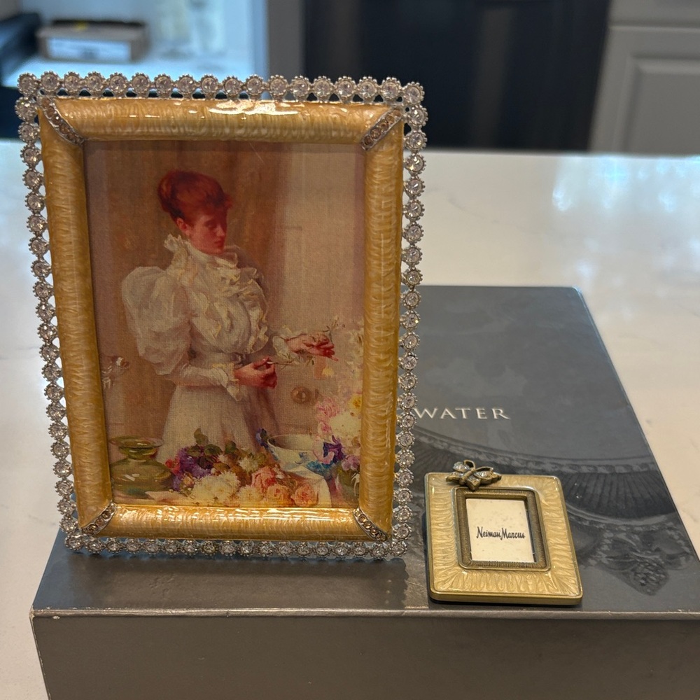 Jay Strongwater Gold and rhinestone Picture Frame. Never used.
